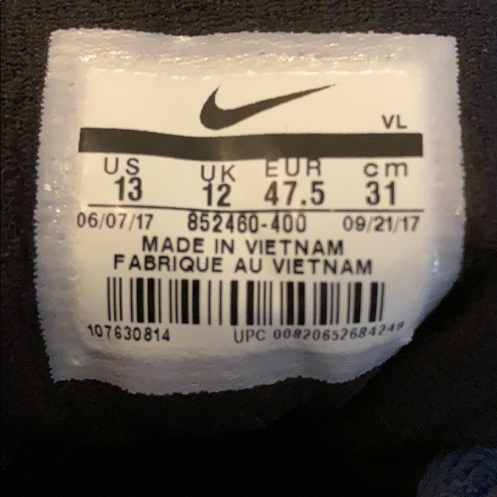 Nike - Picture 6 of 6